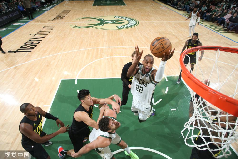 教练后带领 教练后带领