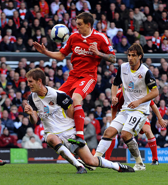 人关注的焦 人关注的焦