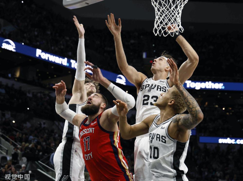 交手的机会 交手的机会